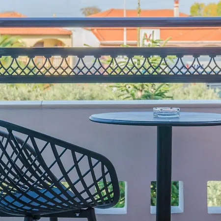 招待所 Paradise 3*