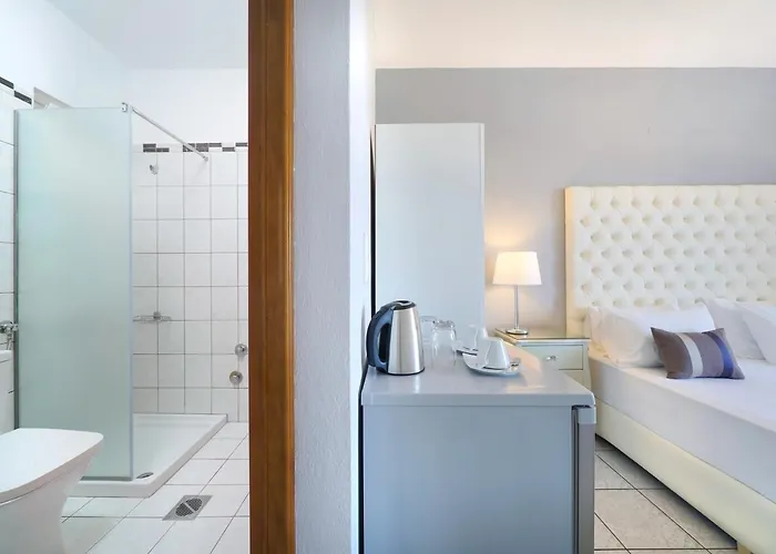 Paradise Guest house 3*